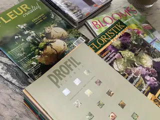 Profesionelle Florist magasiner (blomsterbinding)