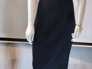 Smart cocktailkjole fra KAFFE