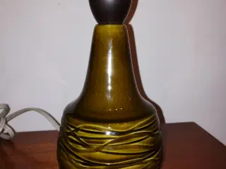 Flot vintage bordlampe