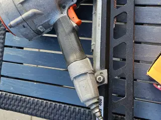 Sømpistol Paslode master plus400