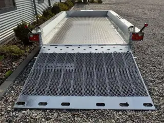 0 - Martz Builder 3 4018 Træ/Alu gulv 3500 kg   Maskintrailer Builder 3 4018 3 akslet 3500 kg