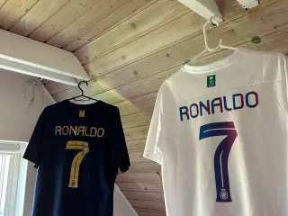 2 Ronaldo trøjer