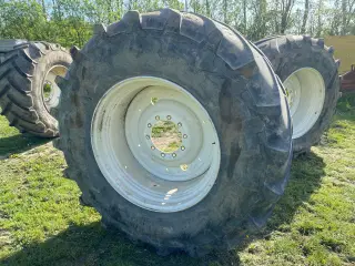 710/70-38 på 10 huls fælge 3stk