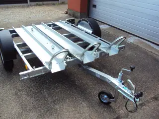 Neptun Mc trailer