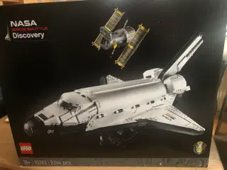 Lego NASA Discovery 10283