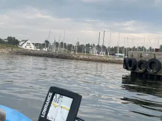 Båd 15hk 4takt Suzuki & trailer