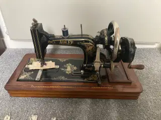Adler symaskine, ældre model
