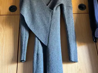 Varm uld , passer fra 38-42