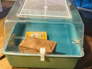 Hamster bur inkl. Drikke flaske mm.