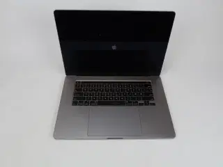 Apple Macbook Pro 16"