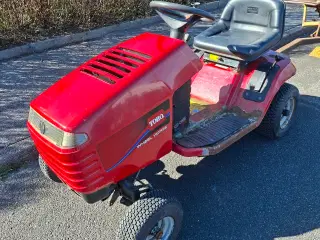 TORO 13-32 XL Havetraktor