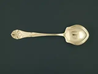 Fransk Lilje Grødske 24 cm.