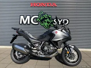 Honda NT 1100 D