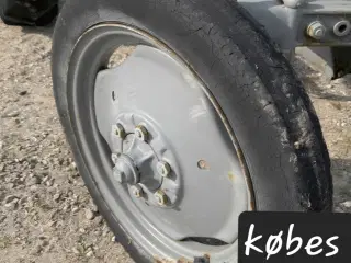 Ferguson. søger. fordæk / fælg