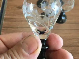 Glas Holmegaard snapseglas med sort fod