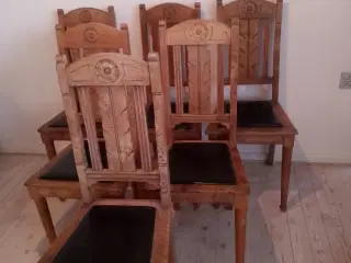 6 smukke ældre spisebordsstole