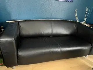Sort lædersofa, 2 personers 