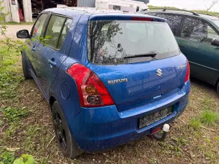Suzuki Swift 1,3  1 1/2 år til syn 