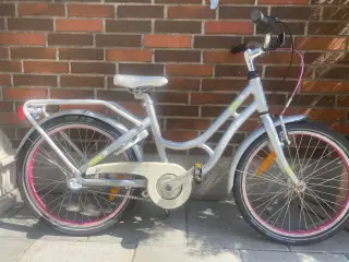 Købt til 4399 kr 20 tommer