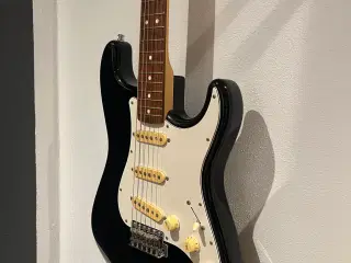 vintage Fender Stratocaster JPN