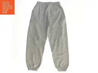 Grå sweatpants fra Fruit of the loom (str. 140)