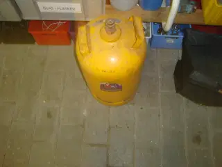11kg gasflaske sælges