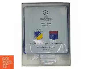 UEFA Champions League Plastikplakat fra UEFA (str. 15x16 cm)