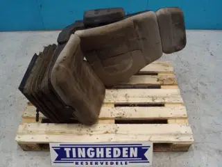 Massey Ferguson 32 Sæde