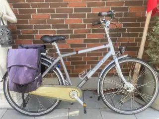 Købt til 5899 kr topmodellen 