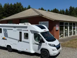 Pilote P 746 FGJ Évidence