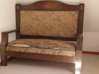Sofa i egetræ