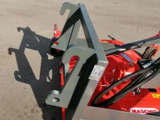 Maschio JOLLY 180 cm. med hydraulisk træk