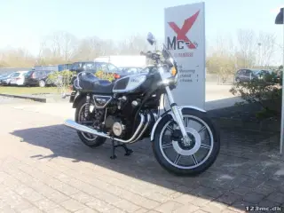 Yamaha XS 750