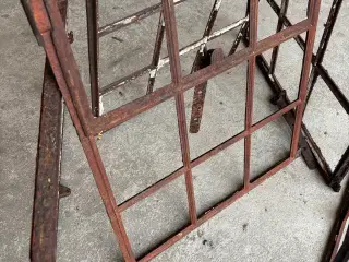 Stald vinduer støbejern