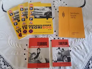 Retro effekter fra køreskole - gl. teoribøger 