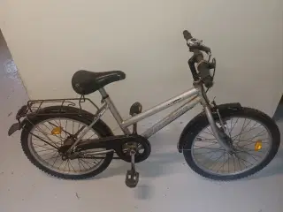 20 tommer børnecykel