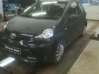 Toyota Aygo 1,0 VVT-I T1 68HK 3d