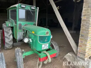Veteran traktor Deutz D40