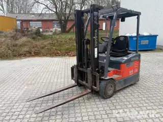 Truck Toyota 7FBEF13