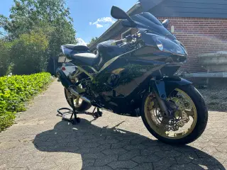 Kawasaki Zx9r 2004  , TILBUD til 3/11 så den af