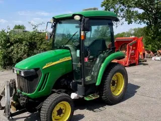 John Deere 3720 traktor