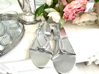 Sandaler