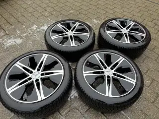 18” originale Mercedes alufælge med helårs dæk 