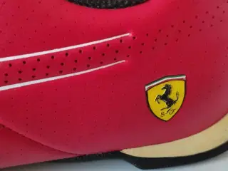 Sneakers, Puma Ferrari, str. 44,5