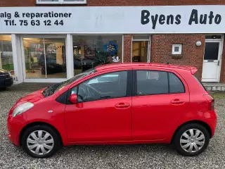 Toyota Yaris 1.3 Nysyn 1 Ejer.