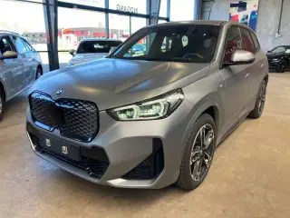 BMW iX1  eDrive20 M-Sport