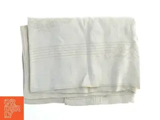 Broderet dug (str. 240x320 cm)