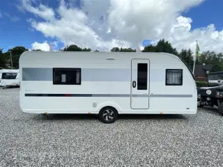 2021 - Adria Adora 572 UT   Enkeltsenge-Gulvtemp.-Endebad-telt-Aircon-Mover