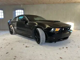 Ford Mustang GT V8 2010