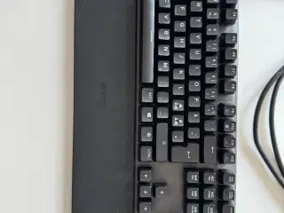 Steelseries apex pro